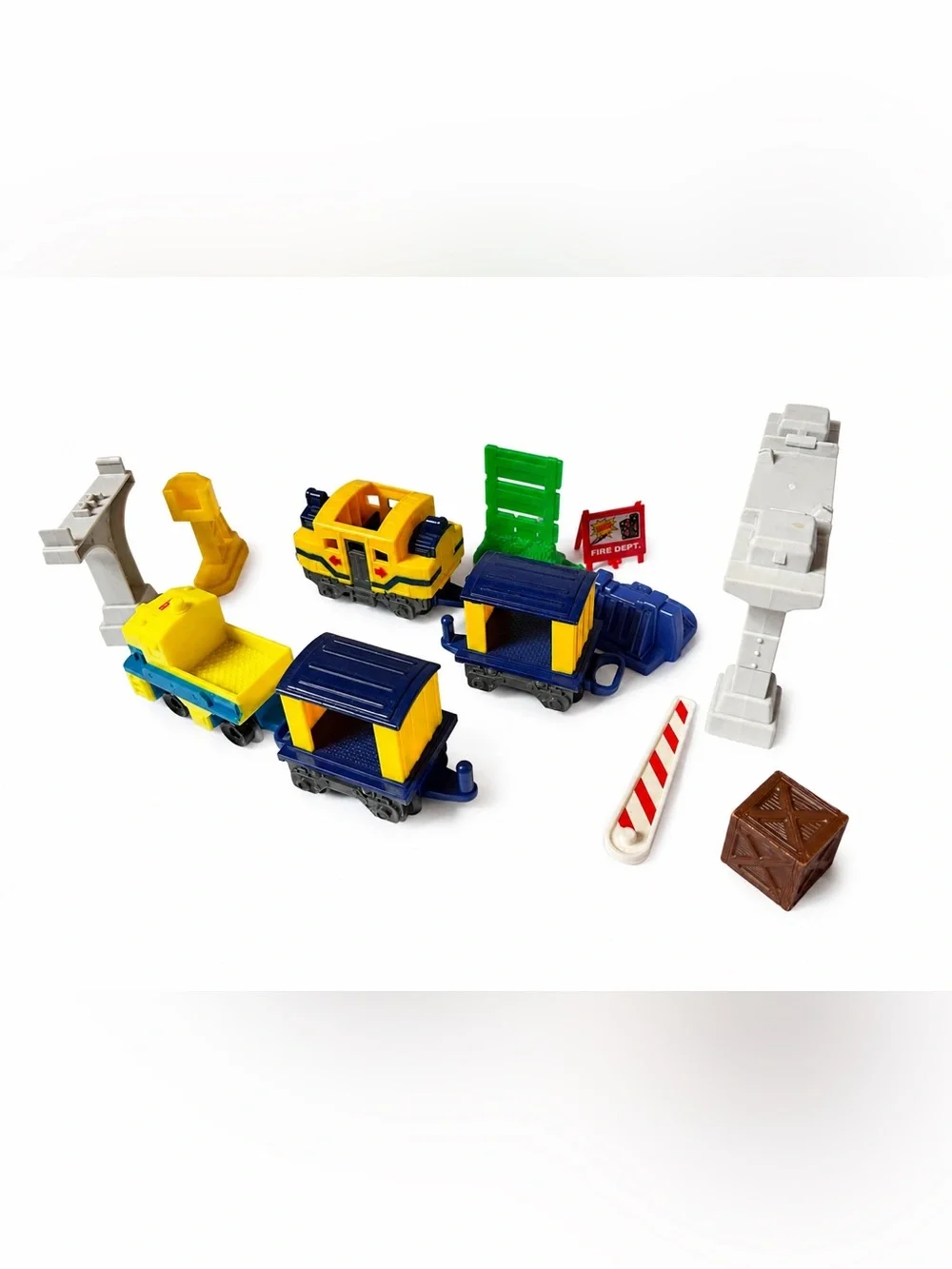 Fisher Price GeoTrax Train & Replacement Parts Lot 12 Pieces Woo Hoo Opie